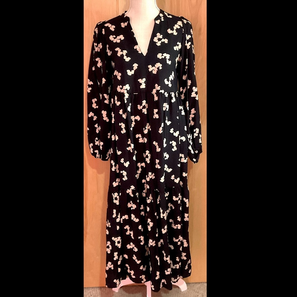 A New Day Long Sleeve Tiered Dress - EUC
